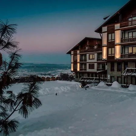 Green Life & Self Catering Хотел 4*