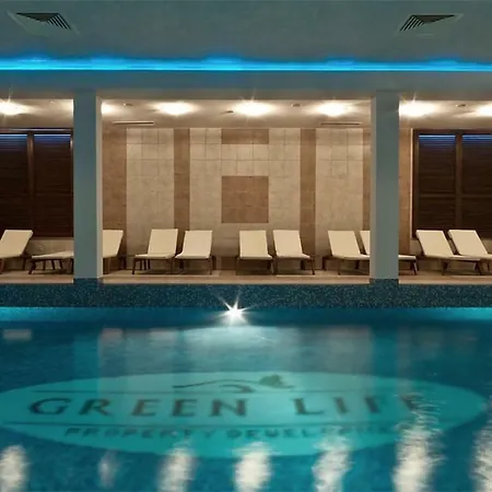 Green Life & Self Catering Хотел Банско