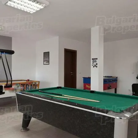 Green Life & Self Catering Hotel 4*